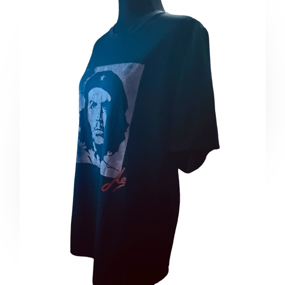 5/25$ ✨ Che Guevara Tee’s - Picture 2 of 4